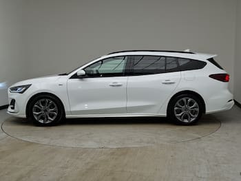 Used Ford Focus 2023 for sale - 79817170: Photo