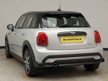 Used MINI Hatch 2021 for sale - 78460413: Photo