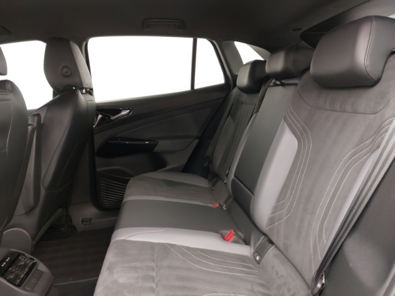 Used Volkswagen ID.4 2022 for sale - 77150421: Photo 6