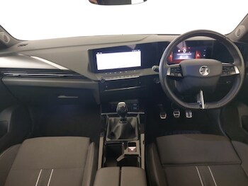 Used Vauxhall Astra 2023 for sale - 77019786: Photo