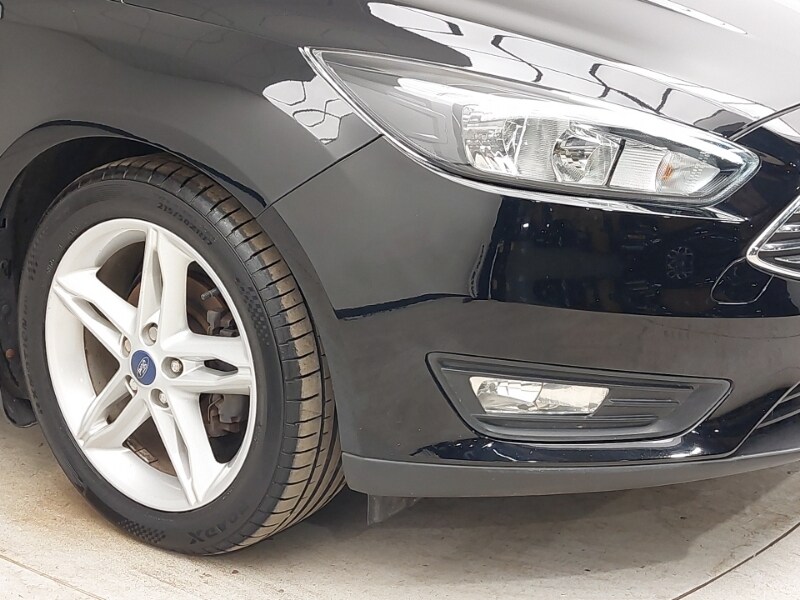 Used Ford Focus 2017 for sale - 77933103: Photo 9