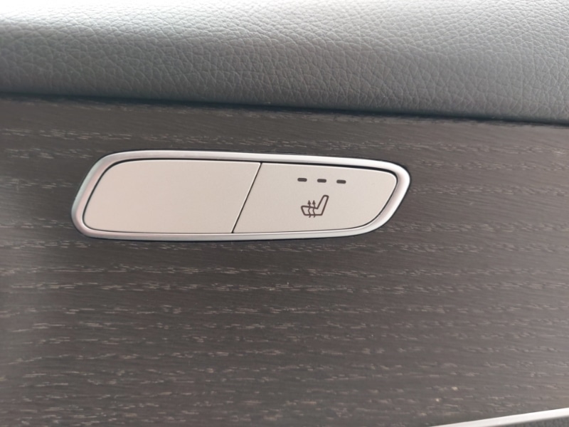 Used Mercedes-Benz GLC 2020 for sale - 76656717: Photo 15