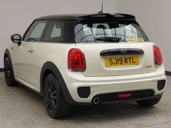 Used MINI Hatch 2019 for sale - 74928999: Photo