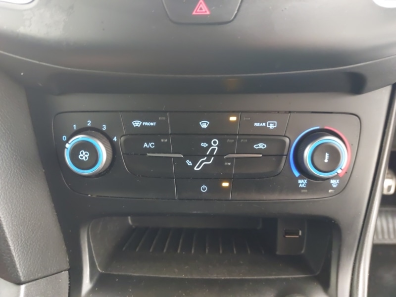 Used Ford Focus 2018 for sale - 76864526: Photo 17