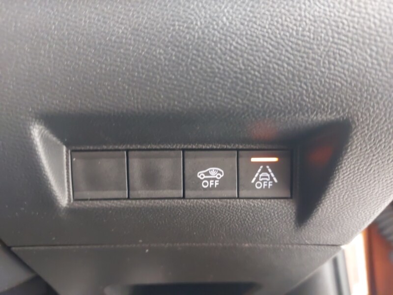 Used Peugeot 2008 2022 for sale - 77183545: Photo 18