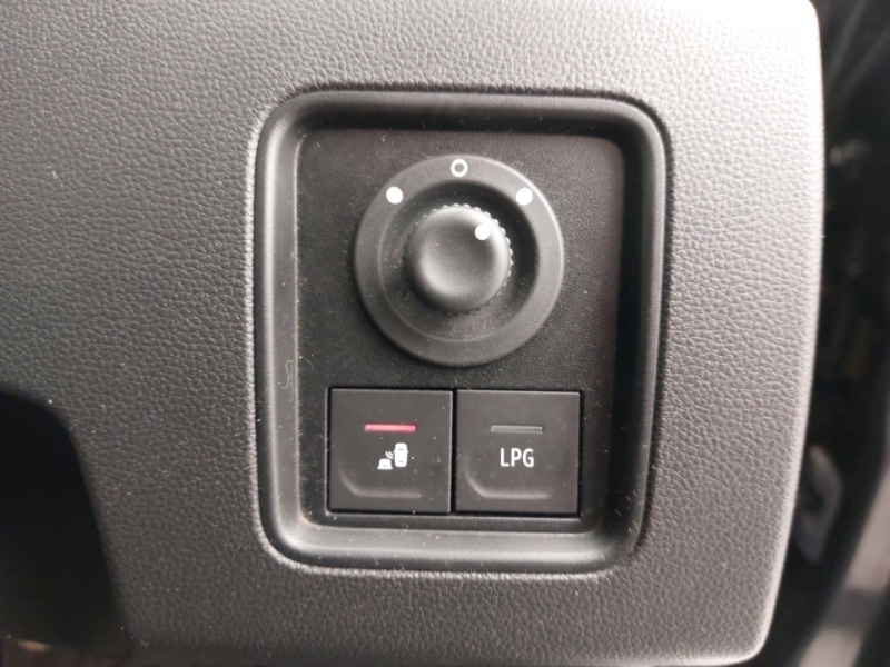 Used Dacia Duster 2022 for sale - 77678122: Photo 17