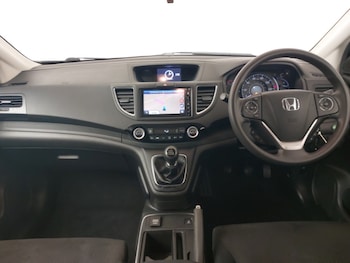 Used Honda CR-V 2018 for sale - 76199290: Photo 2