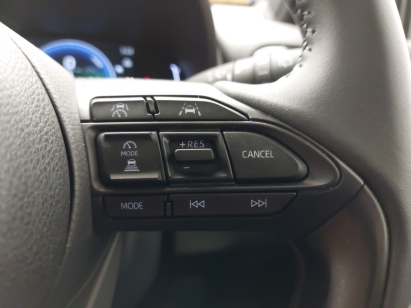 Used Mazda Mazda2 HYBRID 2025 for sale - 76456046: Photo 16