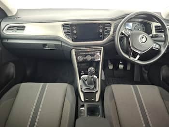 Used Volkswagen T-Roc 2021 for sale - 79627221: Photo