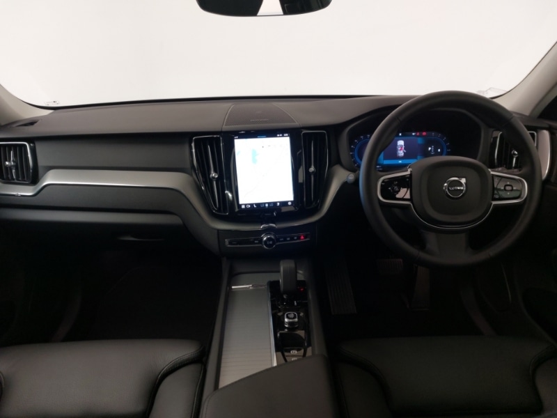 Used Volvo XC60 2024 for sale - 76071404: Photo 2