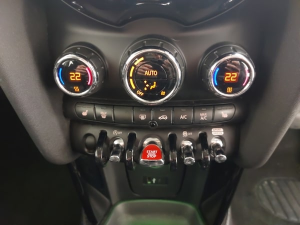 Used MINI Cooper 2020 for sale - 76309276: Photo 15