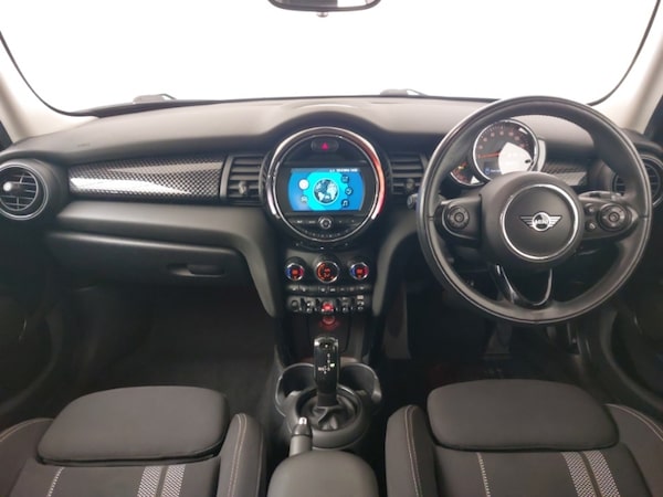 Used MINI Cooper 2020 for sale - 76309276: Photo 2