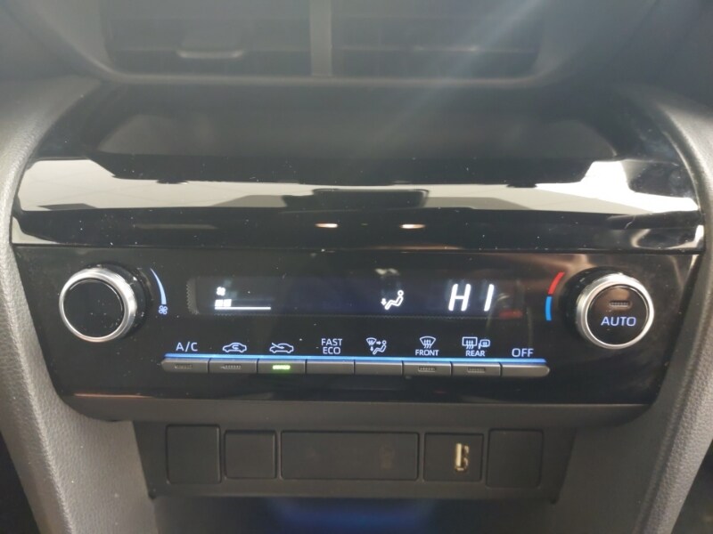 Used Toyota Yaris Cross 2022 for sale - 77024476: Photo 17