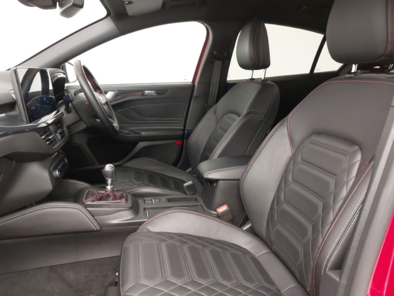 Used Ford Focus 2022 for sale - 76695723: Photo 5