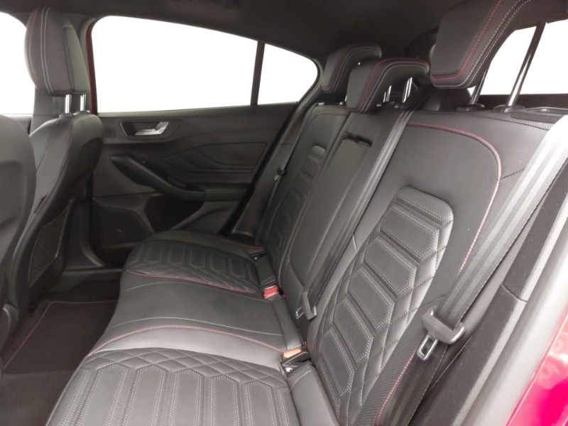 Used Ford Focus 2022 for sale - 76695723: Photo 6