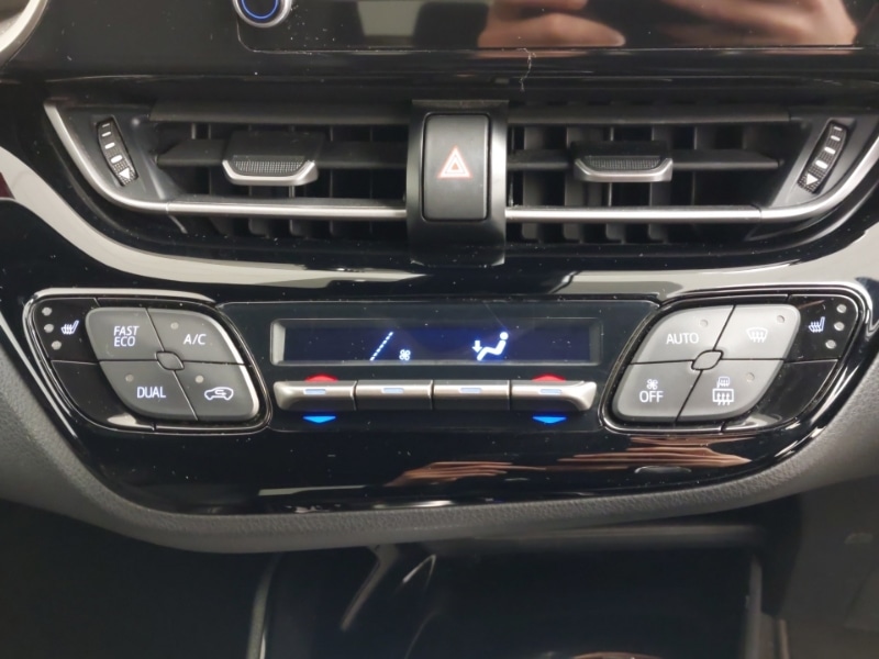 Used Toyota C-HR 2020 for sale - 77682561: Photo 17