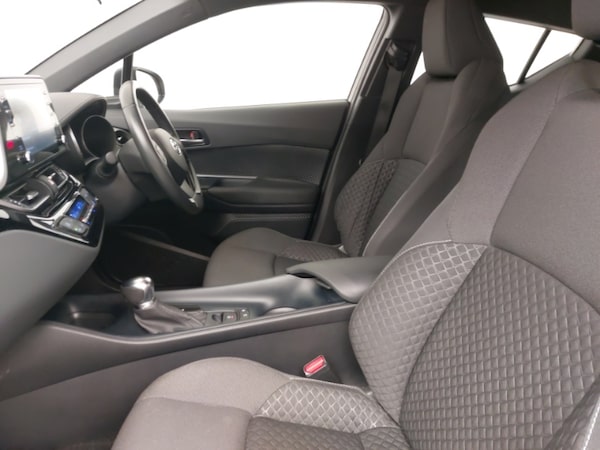Used Toyota C-HR 2022 for sale - 76221349: Photo 5