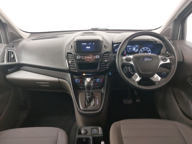 Used Ford Tourneo Connect 2021 for sale - 76172132: Photo 2