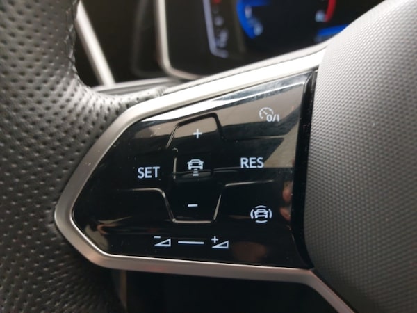 Used Volkswagen T-Roc 2022 for sale - 74134952: Photo 13