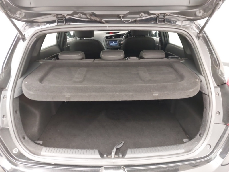 Used Kia Ceed 2018 for sale - 77352513: Photo 8