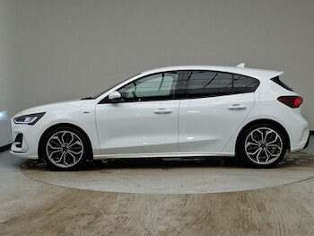 Used Ford Focus 2023 for sale - 78747118: Photo