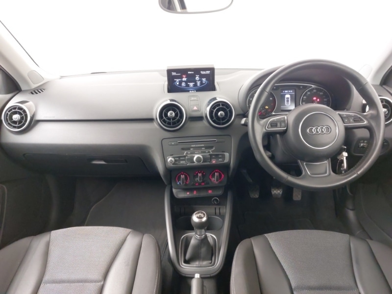 Used Audi A1 2017 for sale - 77311586: Photo 2