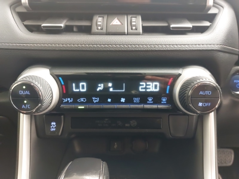 Used Toyota RAV4 2019 for sale - 77338404: Photo 17