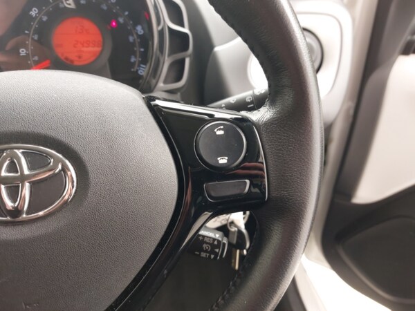 Used Toyota AYGO 2018 for sale - 76055366: Photo 13