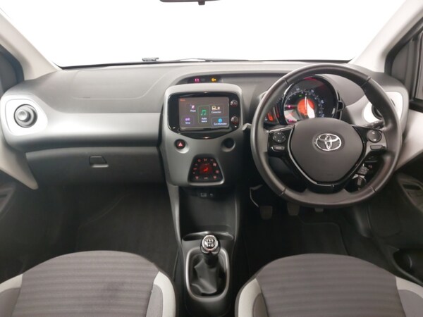 Used Toyota AYGO 2018 for sale - 76055366: Photo 2