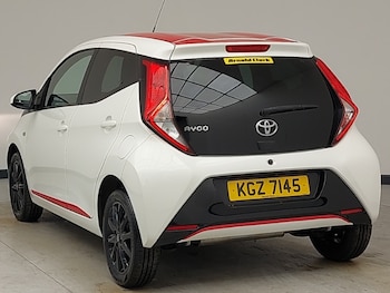 Used Toyota AYGO 2018 for sale - 76055366: Photo 3