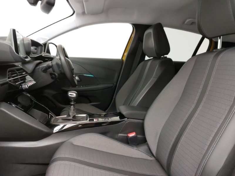 Used Peugeot 208 2022 for sale - 77548909: Photo 5