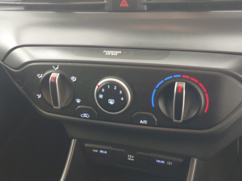 Used Hyundai i20 2022 for sale - 76548632: Photo 14