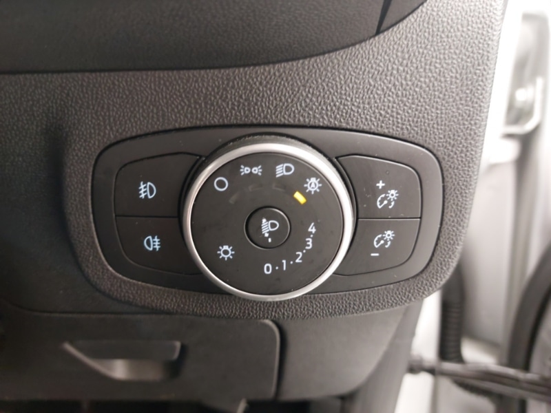 Used Ford Fiesta 2018 for sale - 76763902: Photo 18