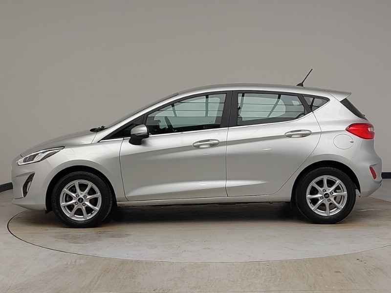 Used Ford Fiesta 2018 for sale - 76763902: Photo 4
