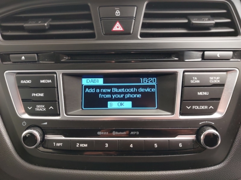 Used Hyundai i20 2016 for sale - 76543165: Photo 14