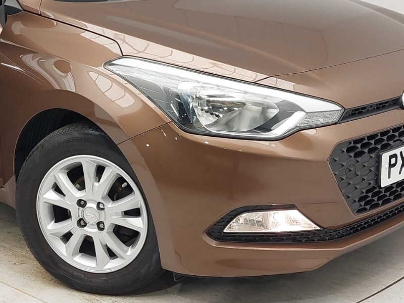 Used Hyundai i20 2016 for sale - 76543165: Photo 9