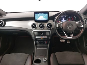 Used Mercedes-Benz GLA 2019 for sale - 76451136: Photo