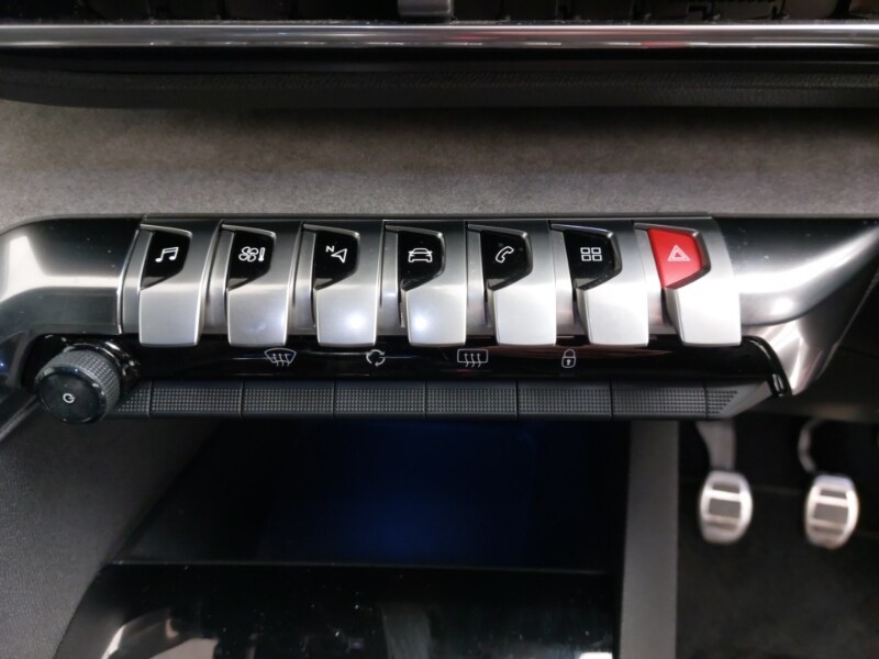 Used Peugeot 3008 2021 for sale - 77896837: Photo 18