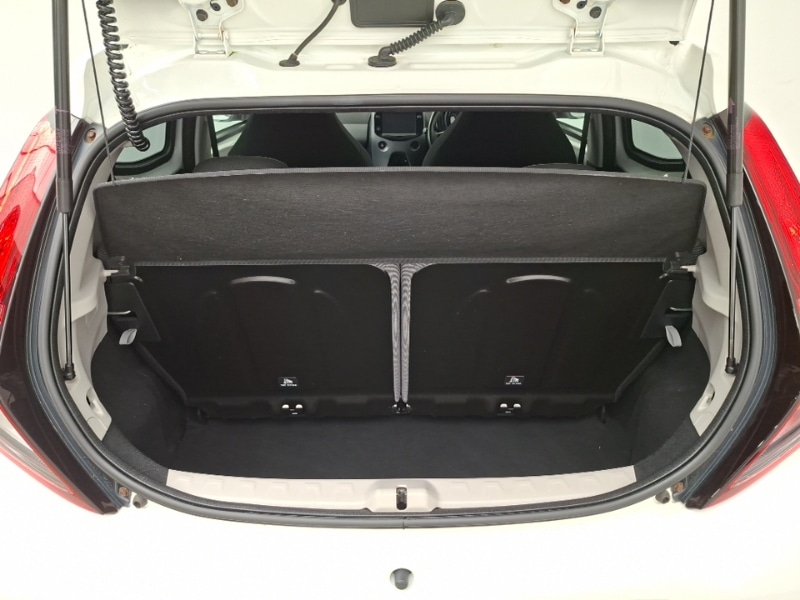 Used Toyota AYGO 2020 for sale - 78203226: Photo 8