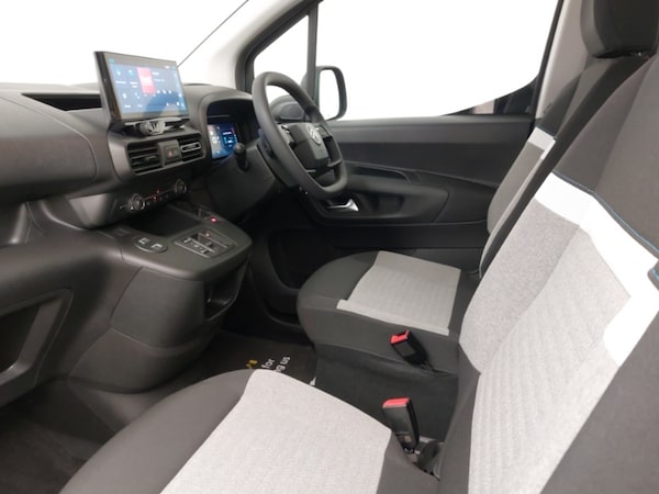 Used Citroen Berlingo 2025 for sale - 76160445: Photo 5