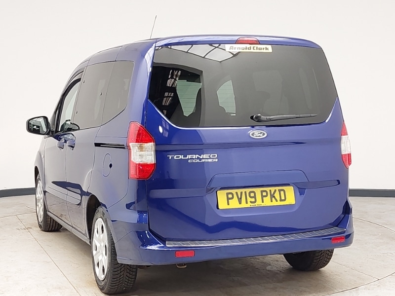 Used Ford Tourneo Courier 2019 for sale - 77948119: Photo 3