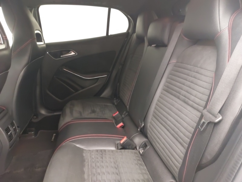 Used Mercedes-Benz GLA 2017 for sale - 76379418: Photo 6