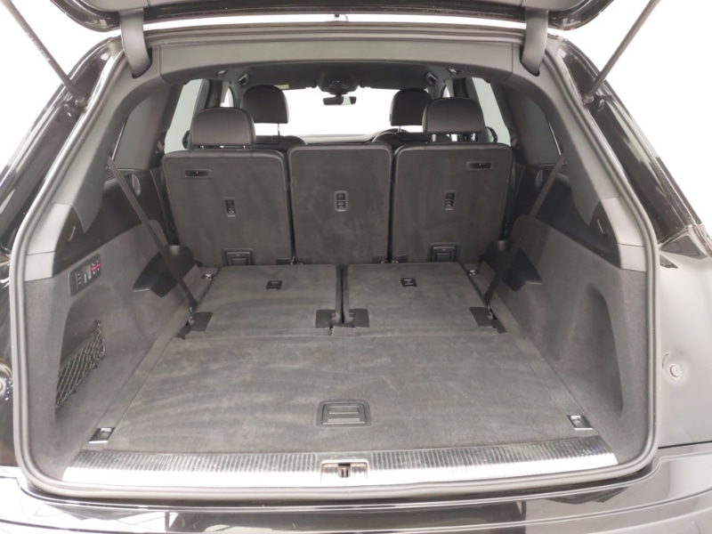 Used Audi Q7 2022 for sale - 77325325: Photo 8