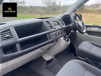 Used Volkswagen Transporter 2017 for sale - 79775088: Photo
