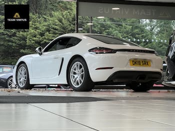 Used Porsche Cayman 2018 for sale - 79775135: Photo