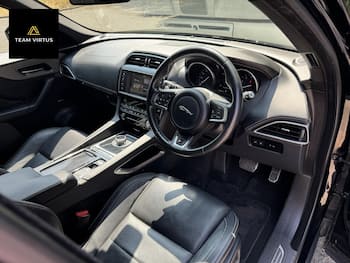 Used Jaguar F-Pace 2017 for sale - 79775167: Photo
