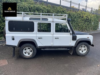 Used Land Rover Defender 110 2025 for sale - 79775139: Photo
