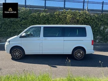 Used Volkswagen Transporter Shuttle 2015 for sale - 79775165: Photo