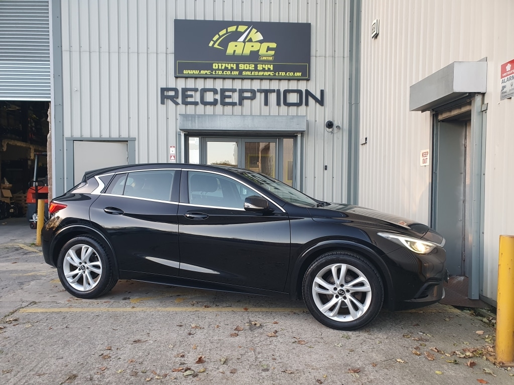 Used Infiniti Q30 2016 for sale - 76606047: Photo 2