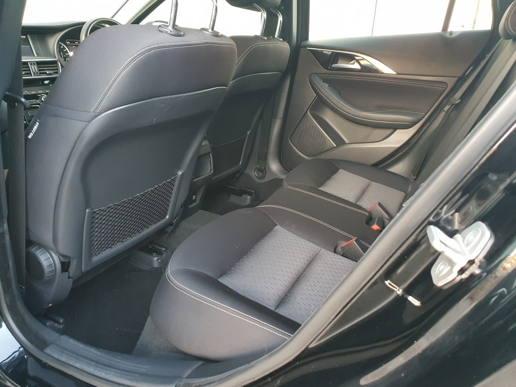 Used Infiniti Q30 2016 for sale - 76606047: Photo 26